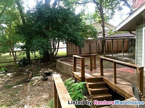 3rd image of 6807 Shoal Creek Blvd