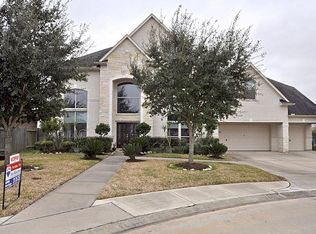 13123 Cameron Crest Ln, Sugar Land, TX 77498