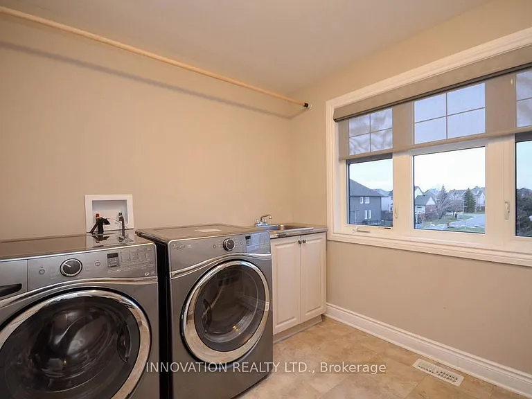 141 Highbury Park Dr — Photo 23
