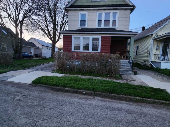28 Cooke St APT 2