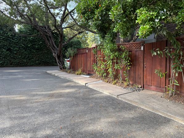 (undisclosed Address)