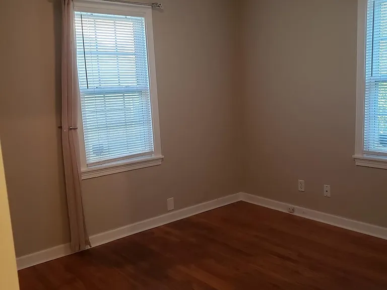 2215 Somerset Dr — Photo 16