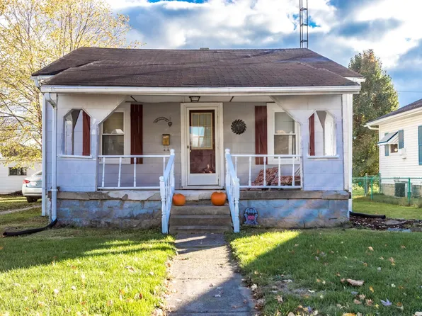 721 W 22nd St, Connersville, IN 47331