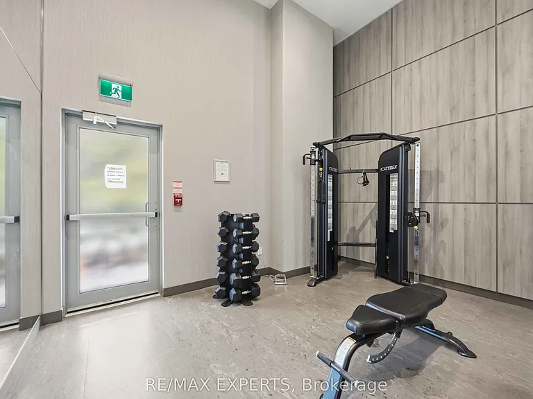 223 Saint Clair Ave W #1007 — Photo 32