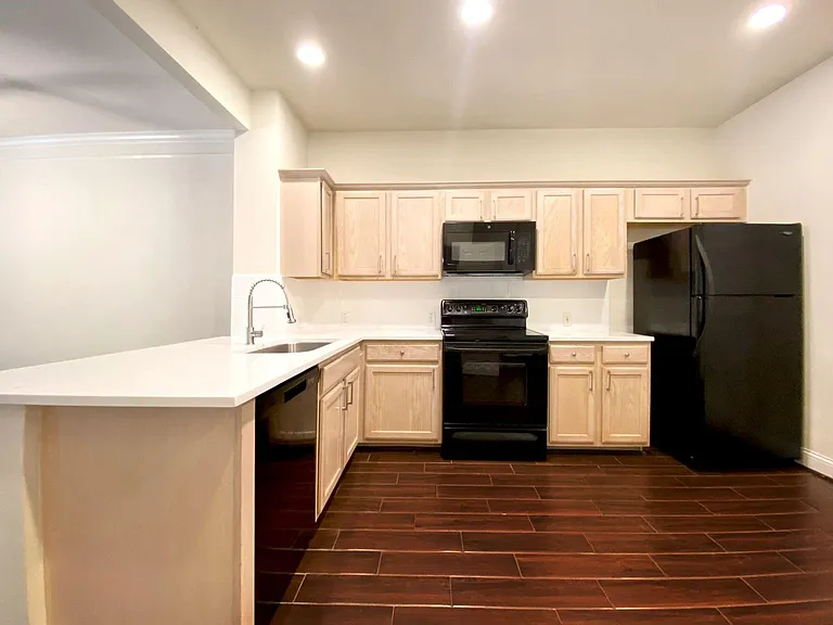 54 Alderon Woods Pl — Photo 14