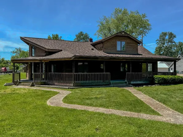 423 S East St, Bethel, OH 45106