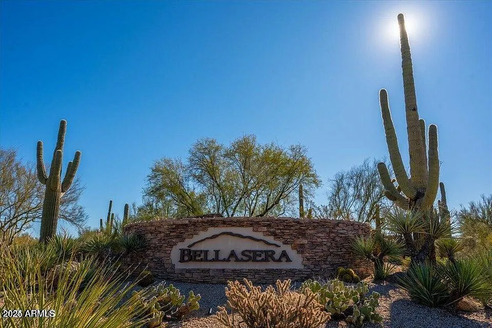 3 bed, 3.0 bath, 1863 sqft, $3,600 — Photo 4