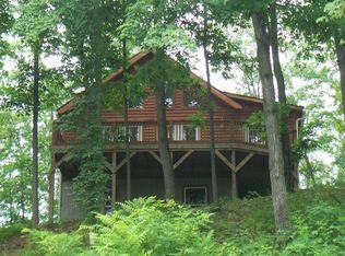 292 Springbrook Dr, Berkeley Springs, WV 25411