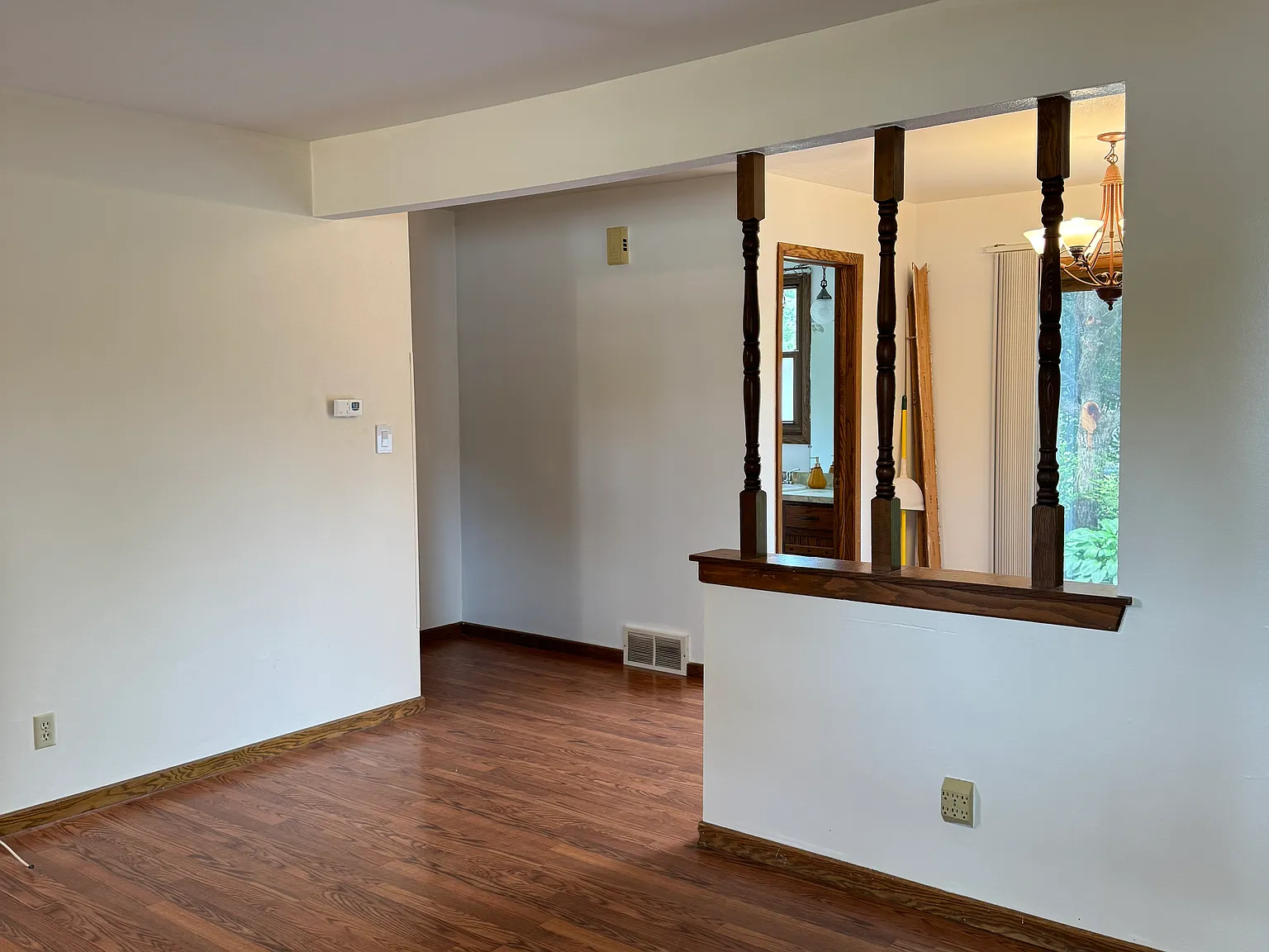 3 bed, 1.5 bath, 1104 sqft, $1,550 — Photo 4