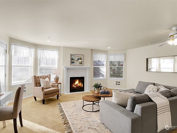 4th image of 5801 200th Street SW #202