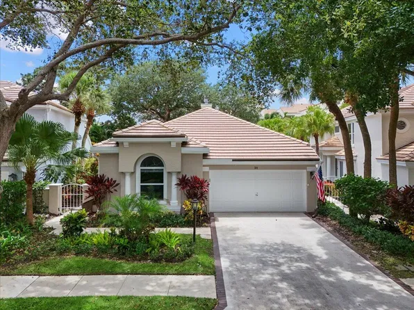 21 Grand Bay Circle, Juno Beach, FL 33408