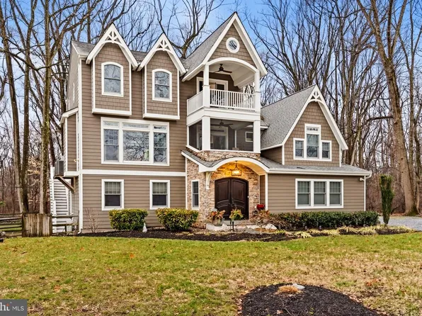 1217 River Rd, Washington Crossing, PA 18977