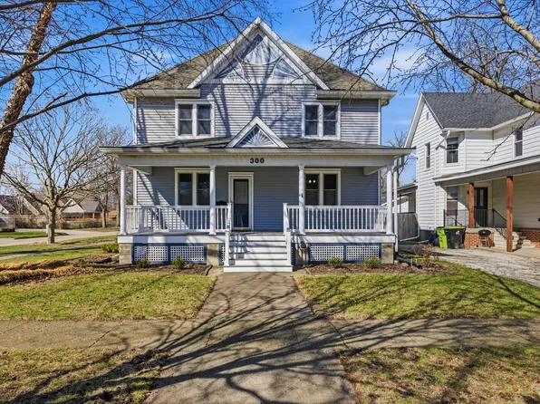 300 E Maple St, Fairbury, IL 61739
