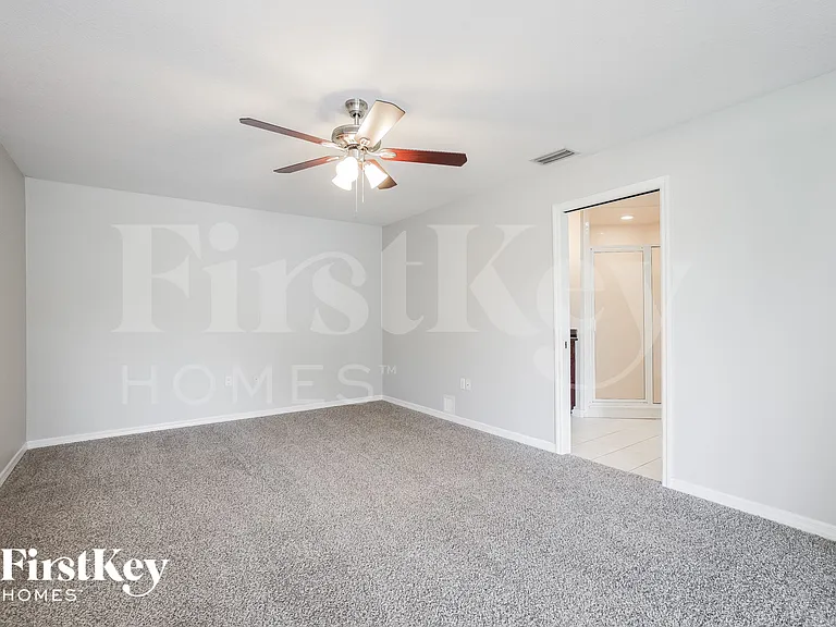 4301 Larrys Lagoon — Photo 10