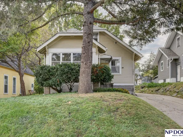 3823 Franklin St, Omaha, NE 68111