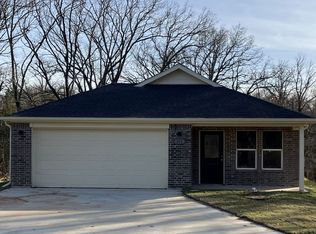 205 Nob Hill Rd, Gun Barrel City, TX 75156