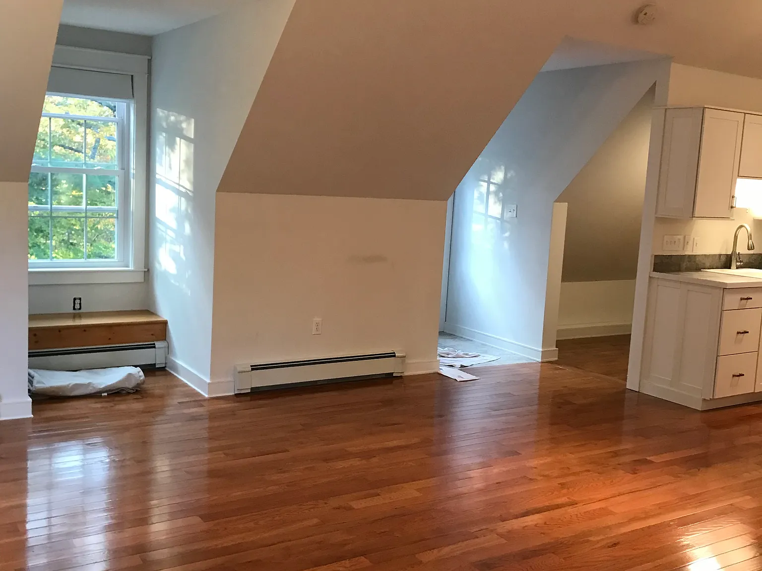 Studio, 680 sqft, $1,600 — Photo 4