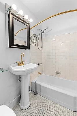 Rented by Corcoran | media 4