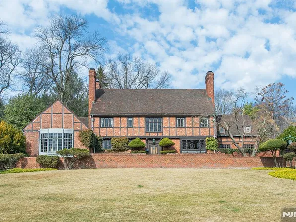 190 Upper Mountain Ave, Montclair, NJ 07043