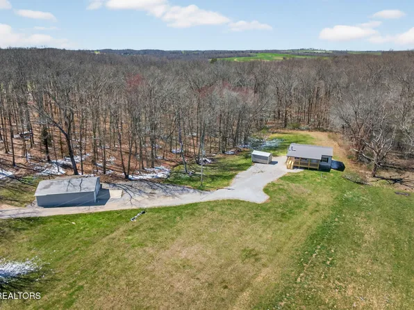 4657 Creston Rd, Crossville, TN 38571