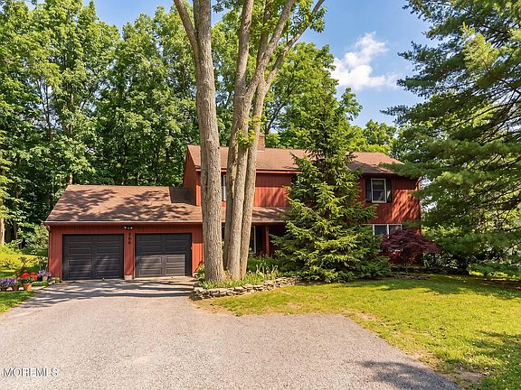 2nd image of 266 Union Hill Road