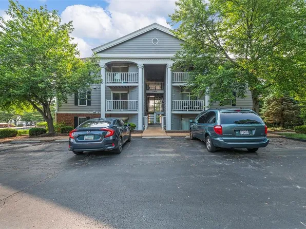 12824 Portulaca Dr APT I, Saint Louis, MO 63146