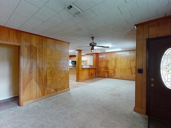 3rd image of 1530 Llano St