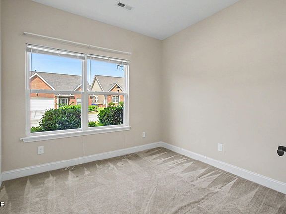 5th image of 1120 Fellin View Way