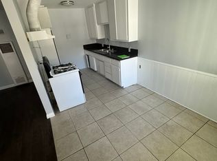 826 S 4th St #12, Alhambra, CA 91801