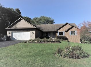 11338 Dwyer Ln, Roscoe, IL 61073
