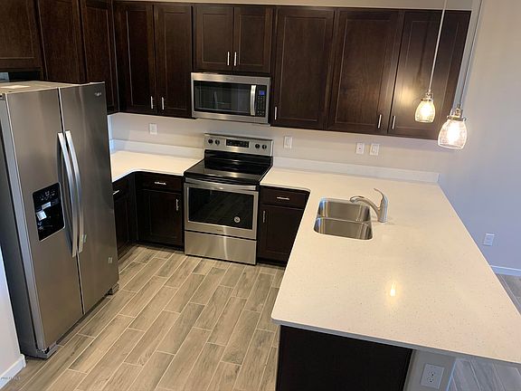 4th image of 588 W Westchester Ave #35