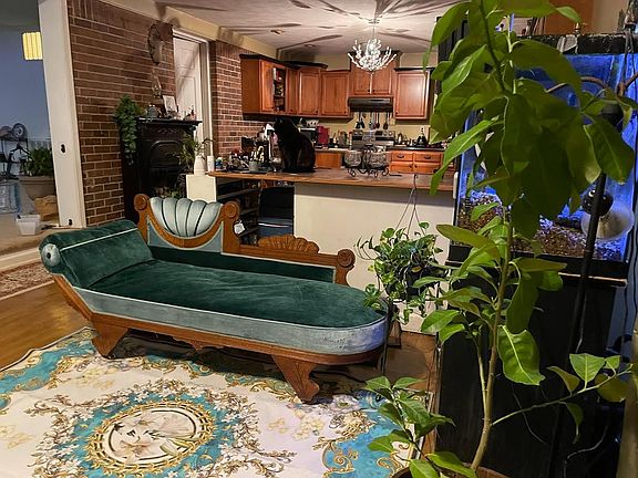 5th image of 395 Hannis Rd