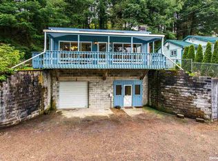 35030 Resort Dr, Cloverdale, OR 97112