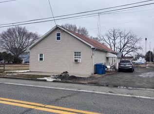 394 Denny St, Leipsic, DE 19901