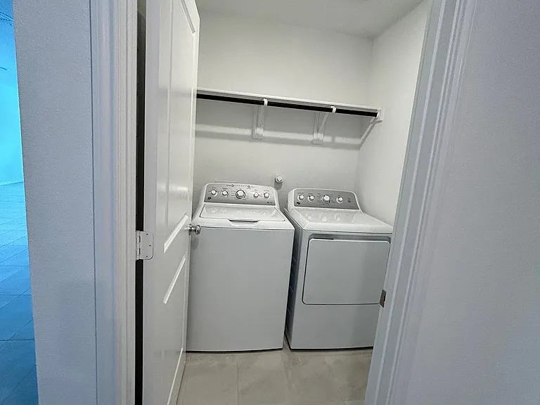 1264 Eclipse Ln — Photo 17