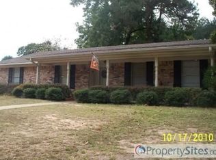 305 Laurel St, Kilgore, TX 75662