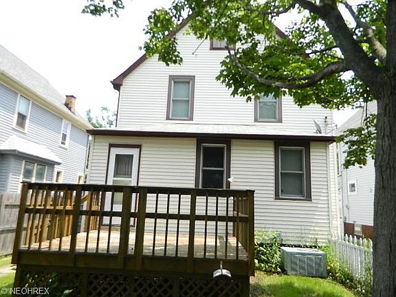 2nd image of 1464 Roycroft Ave