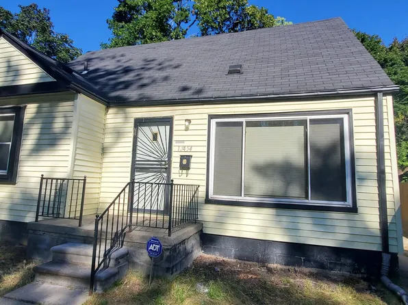 15454 Patton St, Detroit, MI 48223