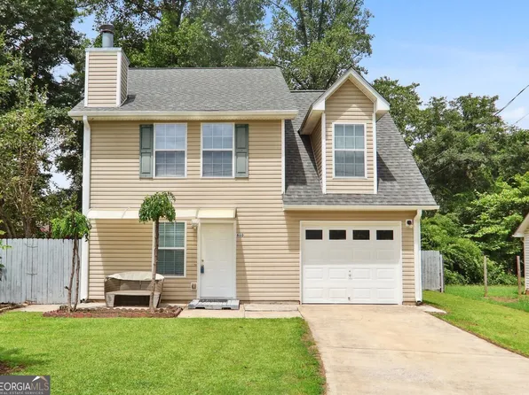 610 Forest Hills Path, Forest Park, GA 30297