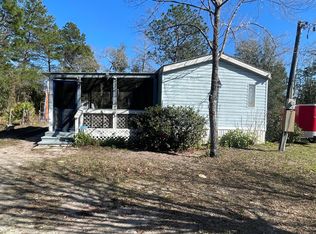 208 Guy Ave, Interlachen, FL 32148