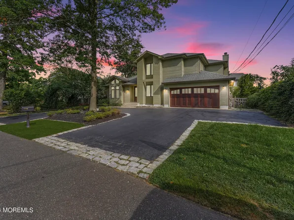 15 Bungalow Place, Oceanport, NJ 07757