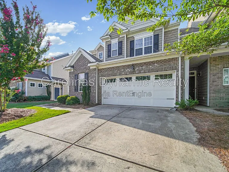 5470 Allison Ln — Photo 2