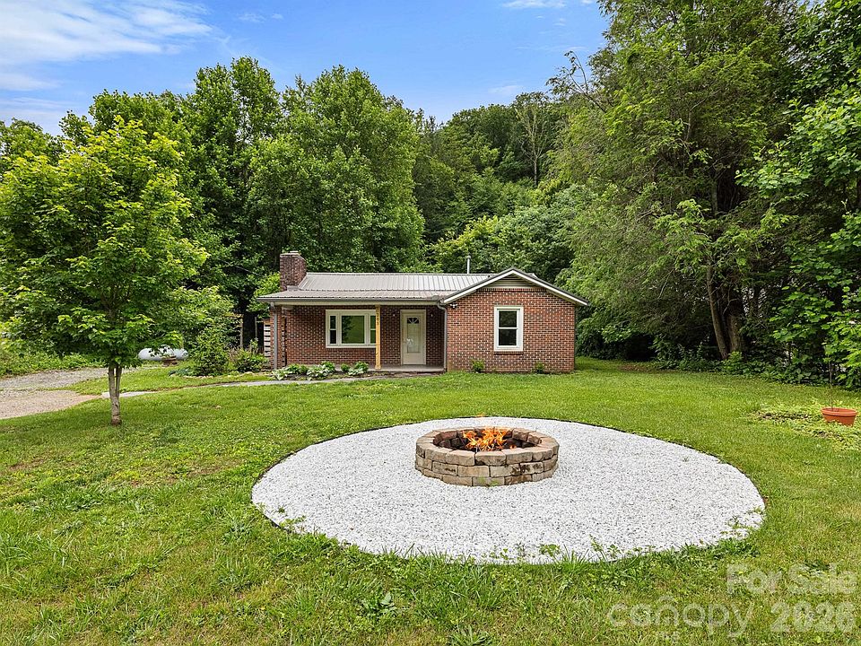 1st image of 205 Old Fort Rd