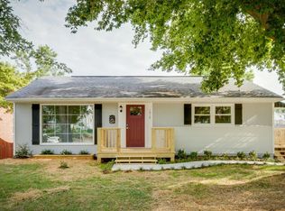 1018 Catawba St, Kingsport, TN 37660