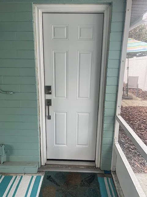 16 Palm Dr — Photo 2