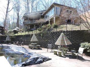 911 Cherokee Pl SW, Lenoir, NC 28645