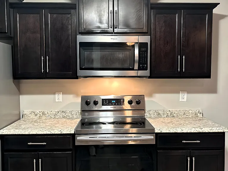 2480 Andersonville Dr — Photo 10
