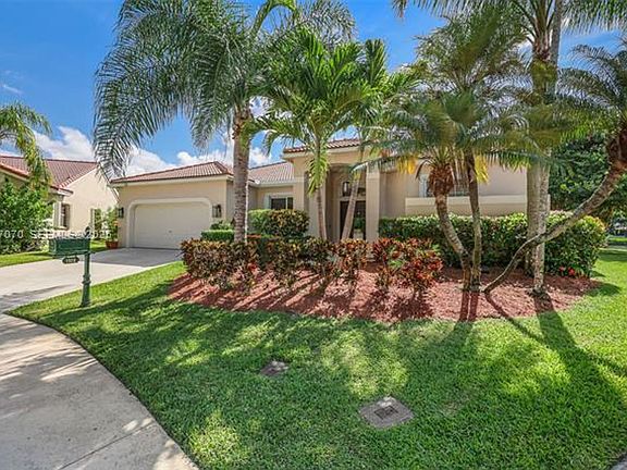 3rd image of 1928 Water Ridge Dr #1928