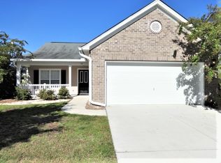 73 Shadow Moss Dr, Beaufort, SC 29906