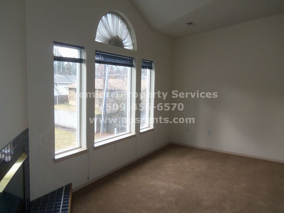 1st image of 3528 S Mount Vernon St